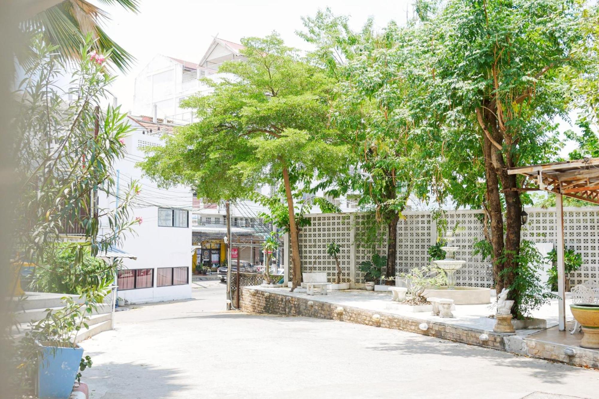 Rak Kun Resort 2 Nakhon Sawan Exteriér fotografie