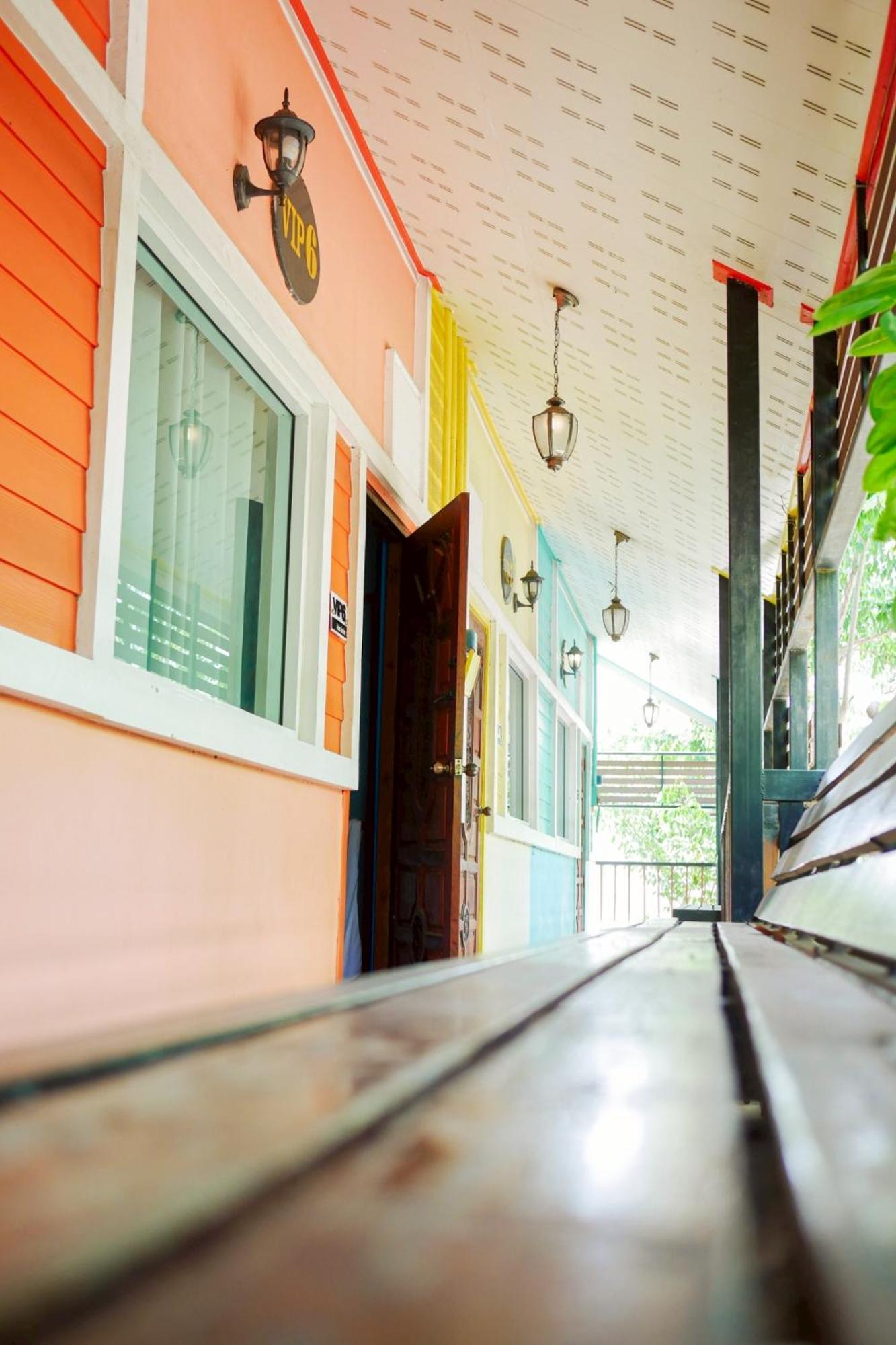 Rak Kun Resort 2 Nakhon Sawan Exteriér fotografie