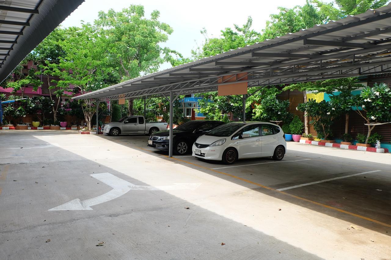 Rak Kun Resort 2 Nakhon Sawan Exteriér fotografie