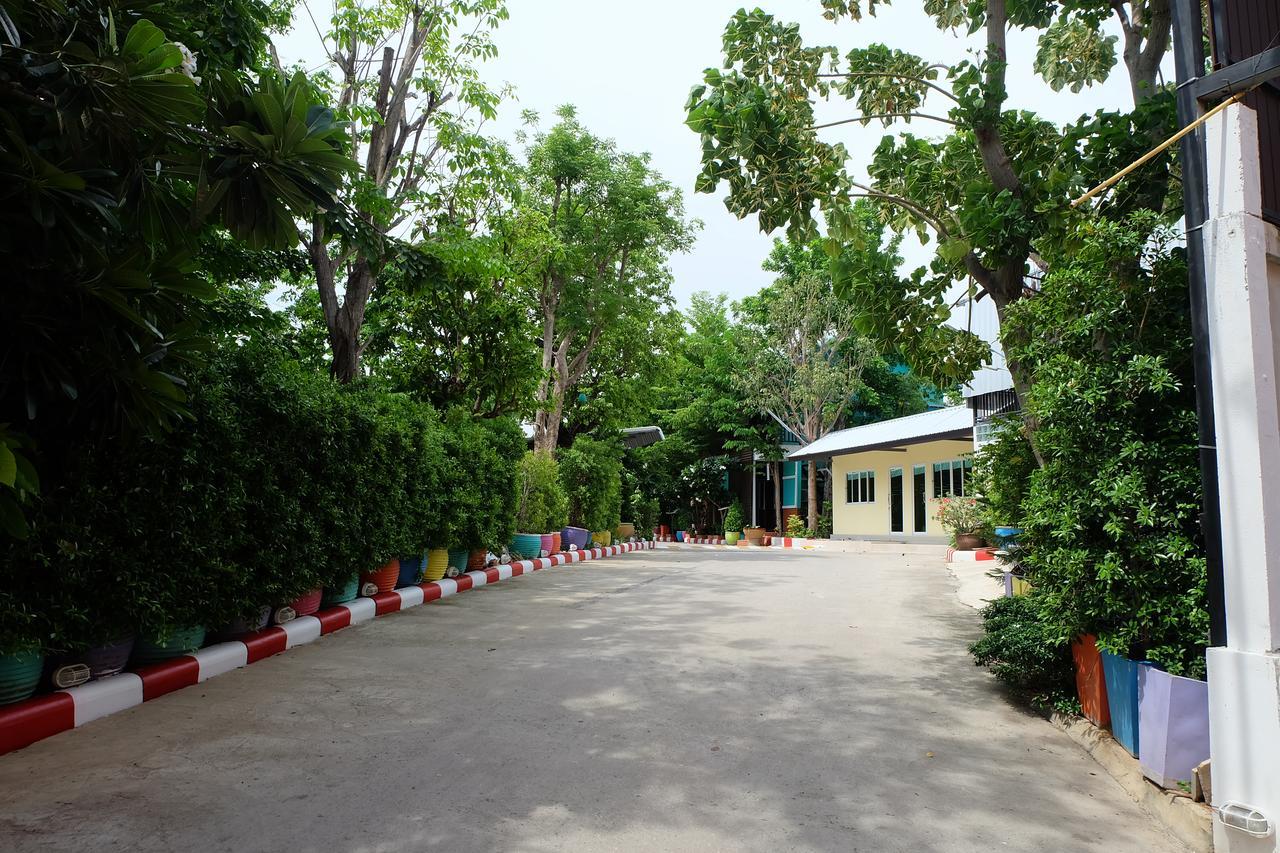 Rak Kun Resort 2 Nakhon Sawan Exteriér fotografie