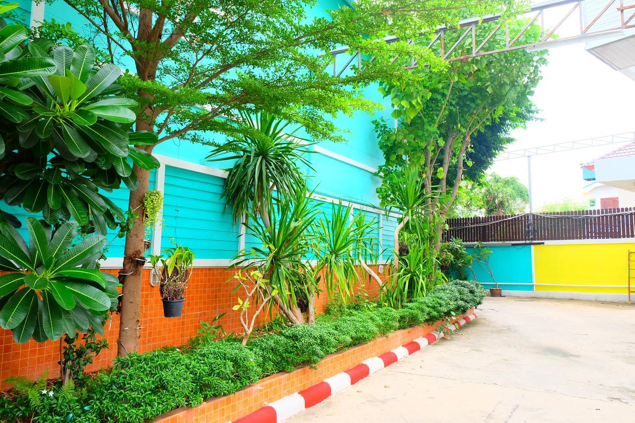 Rak Kun Resort 2 Nakhon Sawan Exteriér fotografie